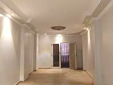 شقق للبيع في اللبيني، فيصل، 130 متر