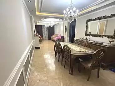 شقق للبيع في محرم بك، الاسكندرية، 135 متر