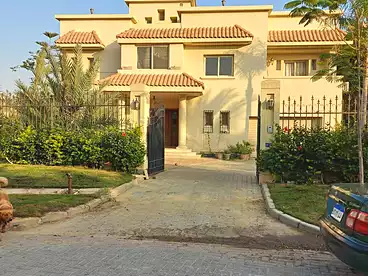 Villas For sale in Royal Hills Compound, Compounds in 6 October, 700 sqm