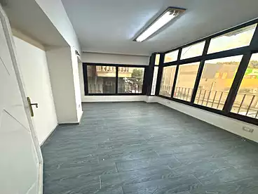 Offices For rent in Abo Bakr El Sedeek St., El Mahkama Square, 180 sqm