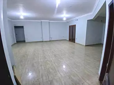شقق للإيجار في شارع 66، الحي الثاني، 220 متر