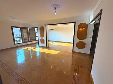 Apartments For rent in Morabaa El Wozaraa, Sheraton, 190 sqm