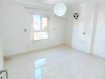 Apartments For sale in Mahmoud El Isawy St., Sidi Beshr Bahri, 165 sqm