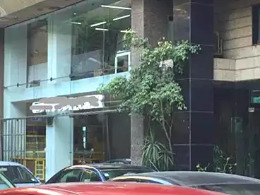معرض للبيع في شارع محمد كمال عمران، المهندسين، 231 متر