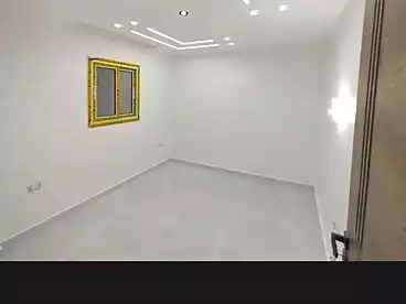 شقق للبيع في الهانوفيل، العجمي، 100 متر