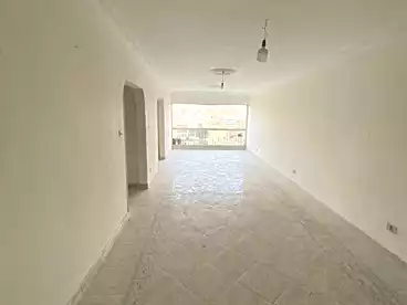 Apartments For sale in Shoubra, Greater Cairo, 145 sqm