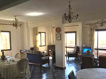 عقارات للبيع في أبو يوسف، العجمي، 200 متر