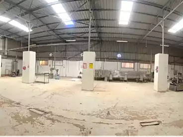 مباني للبيع في المنطقة الصناعية، كوم اوشيم، 2000 متر