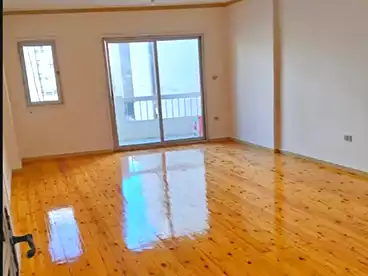 Apartments For rent in Ganaklis, Alexandria, 125 sqm