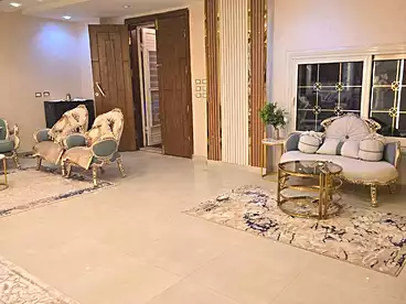 عقارات للإيجار في المنطقة ط، حدائق الأهرام، 340 متر
