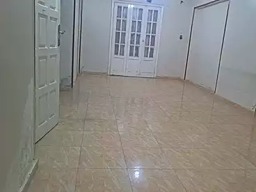 Apartments For rent in Mostafa Fahmy St., Helwan, 90 sqm