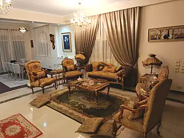 Duplex with Garden For sale in Street No.45, Second Neighborhood, 355 sqm