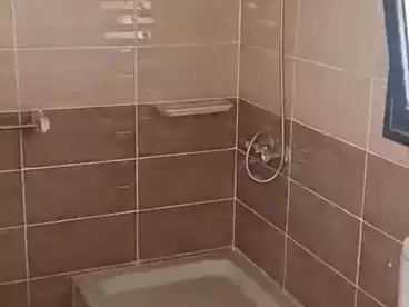 عقارات للإيجار في طريق مدينتي، المنطقه الأولى عمارات، 115 متر
