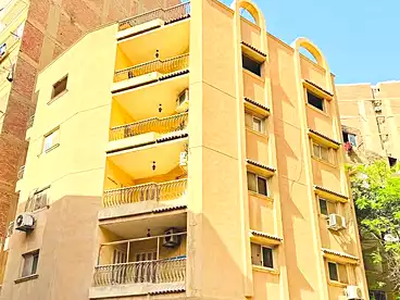Building For sale in El Matbaa, Faisal, 250 sqm