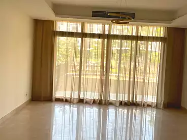 Apartment with Garden For rent in Aura - Cairo Festival City Compound, Cairo Festival City Compound - Al Futtaim, 250 sqm