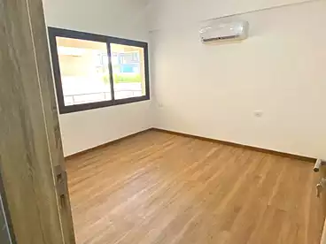 Apartment with Garden For rent in Fifth Square Compound - AlMarasem, Compounds in New Cairo, 155 sqm