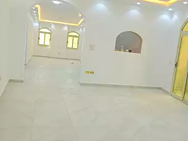 في شارع دكتور عبد الوهاب مورو، جنوب الاكاديميه (ج)، 220 متر