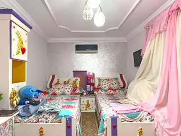 شقق للبيع في شارع جميلة بو حريد، السيوف، 240 متر