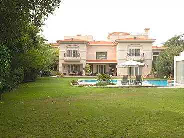 Properties For sale in Mohamed Rashid St., King Mariout, 710 sqm