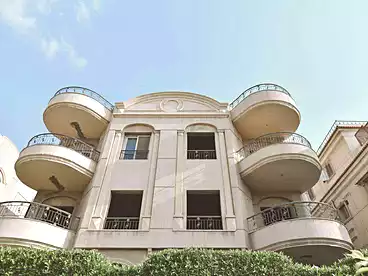 Duplex For sale in Street 23, Third Neighborhood, 230 sqm