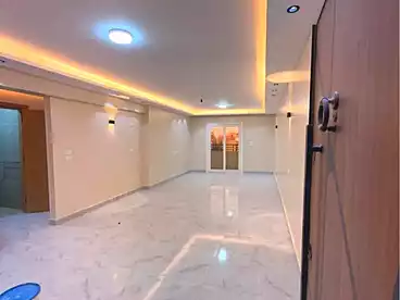 عقارات للإيجار في شارع جمال عبد الناصر، جسر السويس، 130 متر