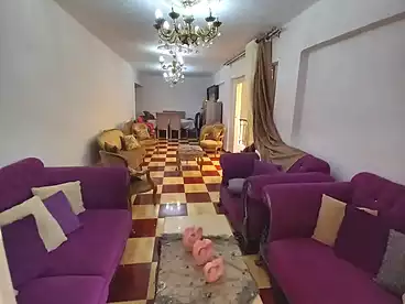 شقق للبيع في شارع العيادة القديمة، البيطاش، 135 متر
