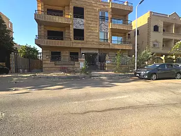 عقارات للبيع في عبد الفتاح احمد، شارع الشهيد، 250 متر