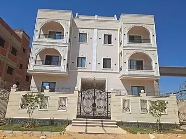 Apartments For sale in Touristic First Area, Northern Expansions, 185 sqm