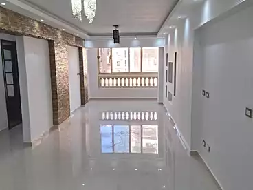 شقق للبيع في محرم بك، الاسكندرية، 110 متر