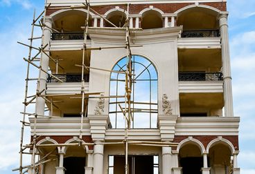 شقق للبيع في المقطم حي القصور مساحة 280 متر في الهضبة العليا موقع مميز