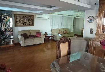 listing-image