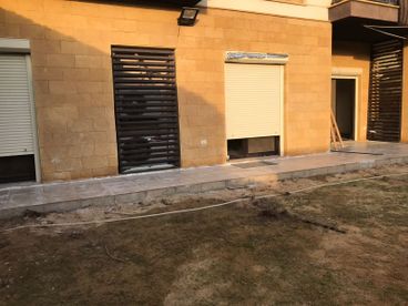 listing-image