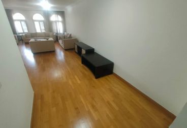listing-image