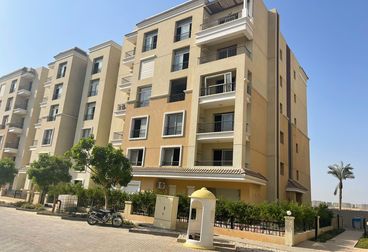 For sale in View LANDSCAPE & GREENERY, 3-bedroom apartment at a special price, Sarai Compound