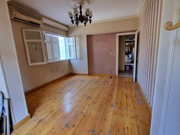 listing-image