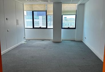 listing-image