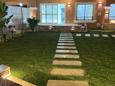 شقة بحدبقه 260 متر للبيع في الشيخ زايد اكتوبر استلام فوري بالتشطيب