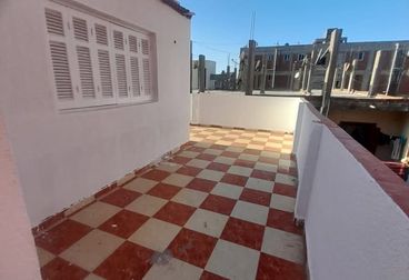 listing-image