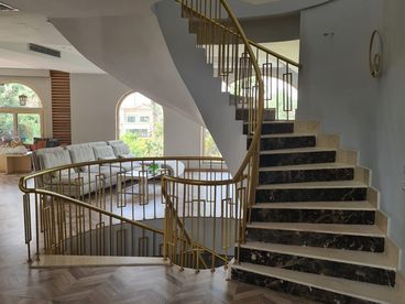 listing-image