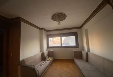 listing-image