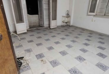 listing-image
