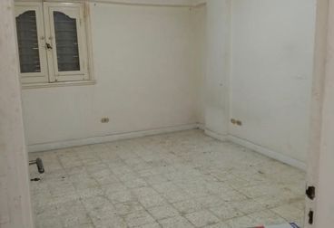 شقه للبيع ١٥٠ متر و كلها ناصية