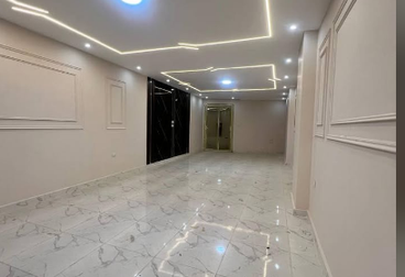 شقة للبيع  فرصة مش هتتعوض في قلب الهرم ? المساحة175م²