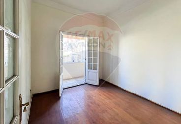 listing-image