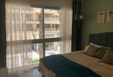 listing-image