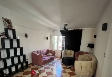 listing-image