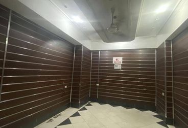 listing-image
