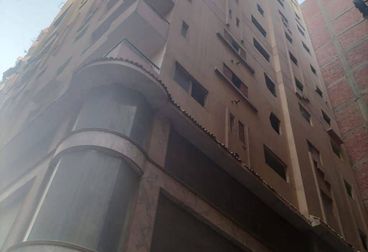 listing-image