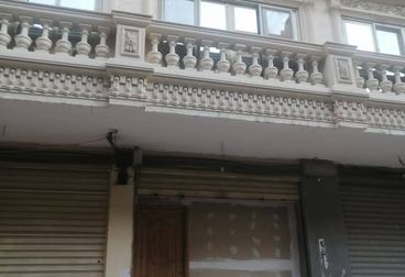 listing-image