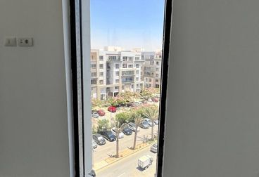 listing-image